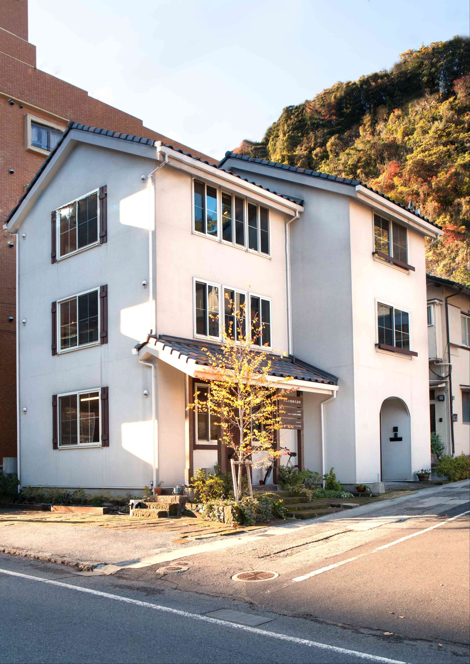 かわいい&おしゃれなカフェのような白い家 | サイエンスホーム