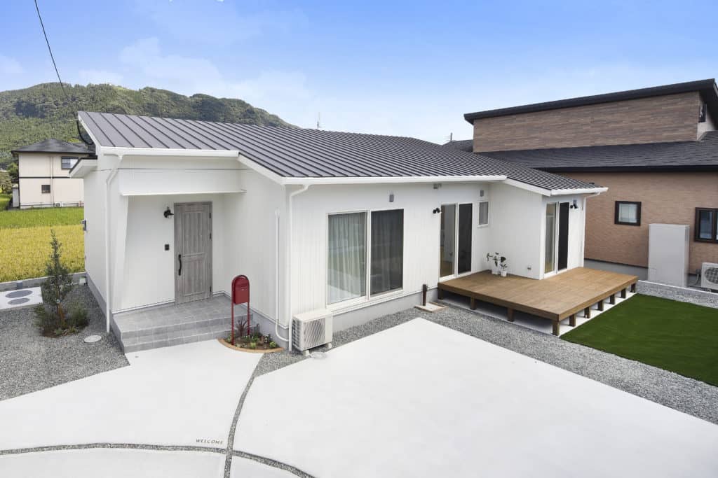 霧島市国分下井で平屋の自由見学会　ファミリー層に人気の４LDKの平屋　ドライルームも完備 | センチュリーハウス